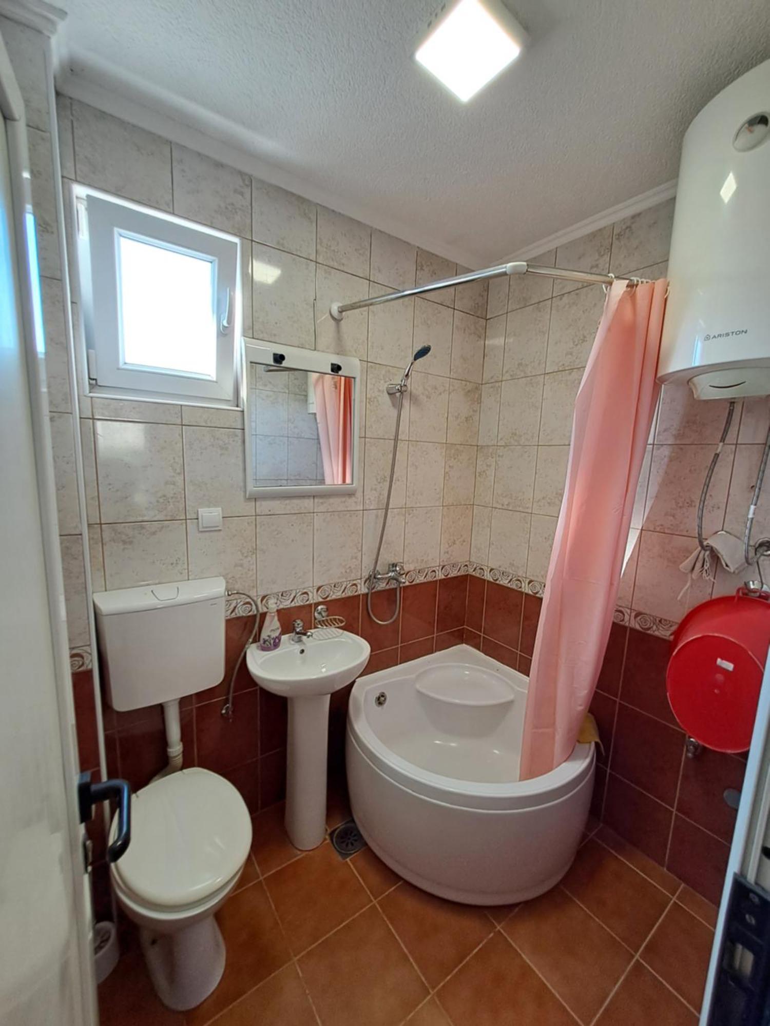 Apartmani Cavor Budva Ngoại thất bức ảnh